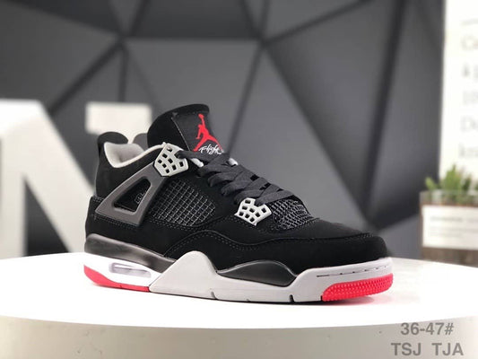 Jordan 4 Retro Bred (2019)