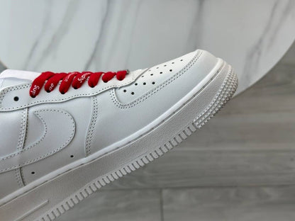 Nike - x Air Force 1 Low Supreme