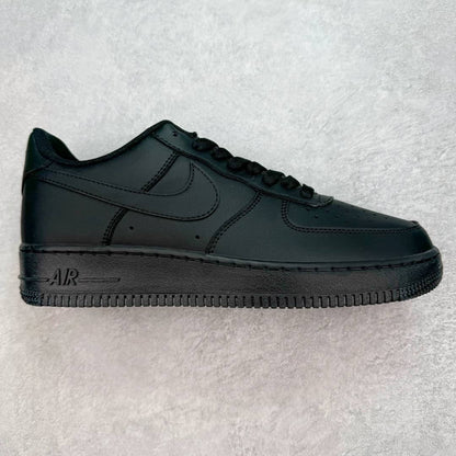 Nike Air Force 1 Black