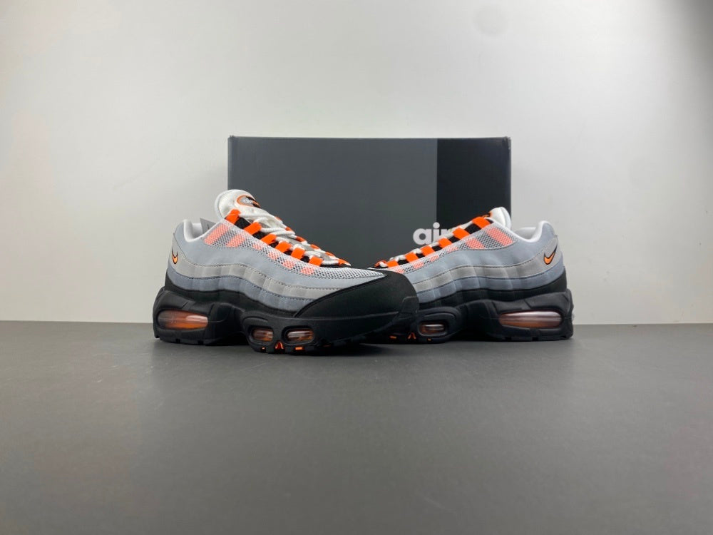 Nike Air Max 95 OG Big Bubble "Bright Mandarin"