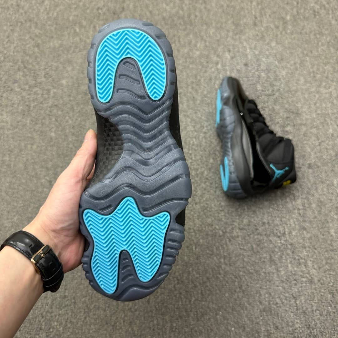 Air Jordan 11 Retro 'Gamma Blue' 2025