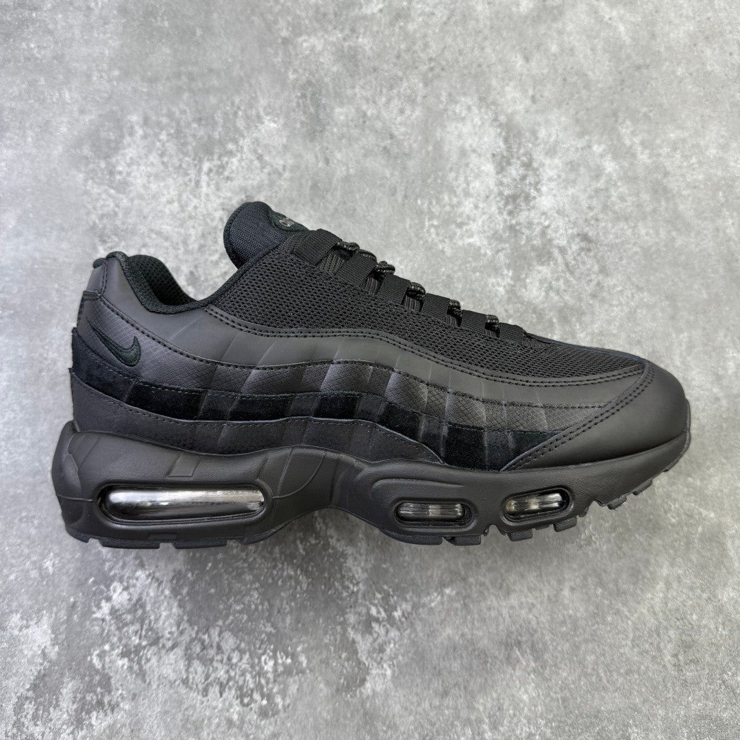 Nike Air Max 95 Essential sneakers