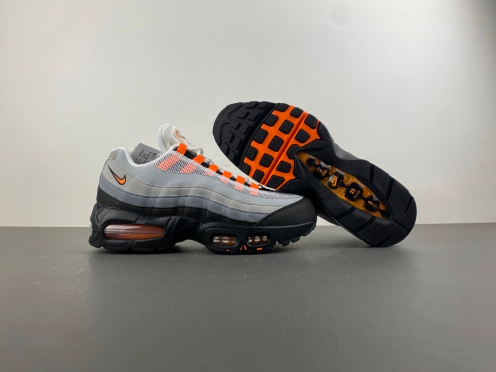 Nike Air Max 95 OG Big Bubble "Bright Mandarin"