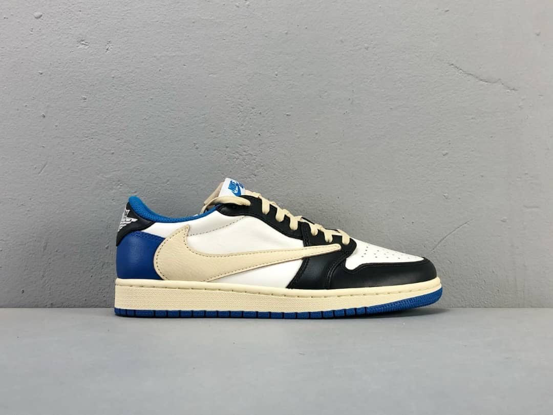 NIKE AIR JORDAN 1 LOW X FRAGMENT X TRAVIS SCOTT