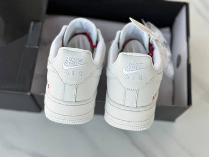 Nike - x Air Force 1 Low Supreme