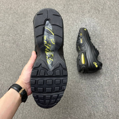 Nike Air Max 95 Corteiz "Honey Black"