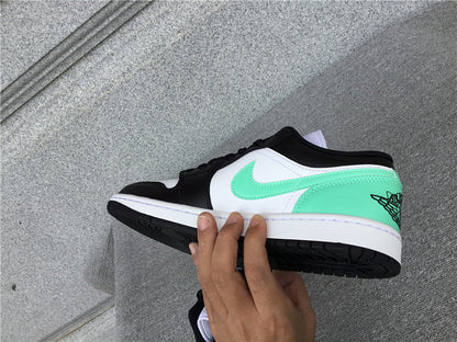 Nike Air Jordan 1 Low GS ‘’Green Glow’’ Black White