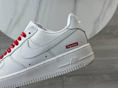 Nike - x Air Force 1 Low Supreme