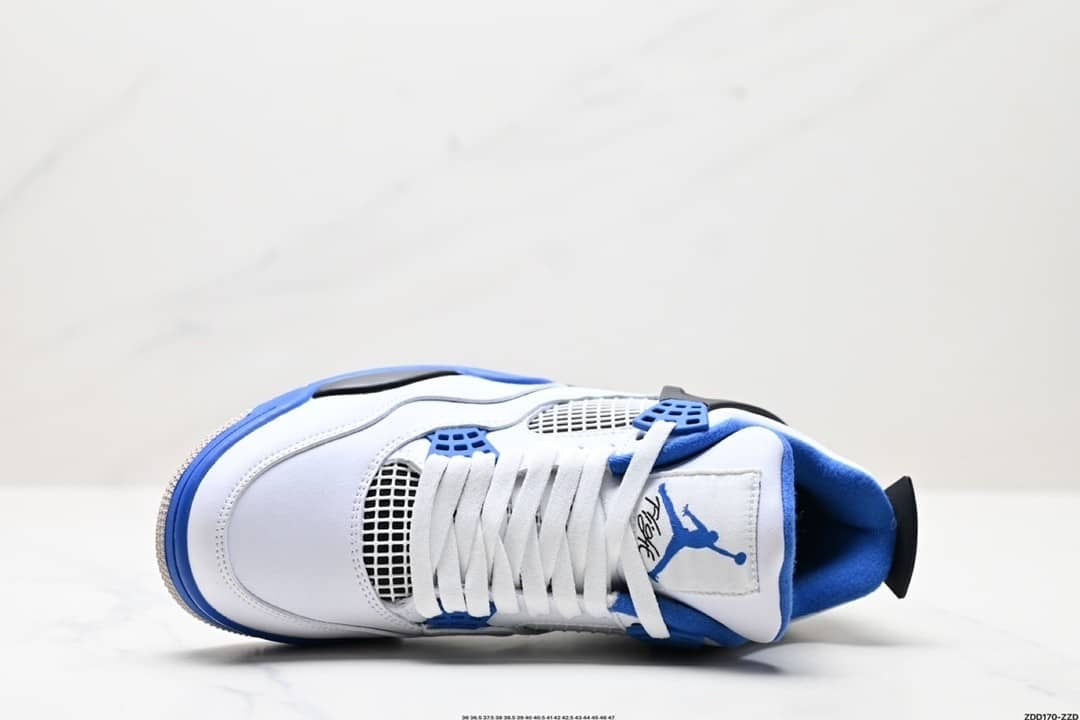 Jordan 4 Retro
Motorsports (2017)