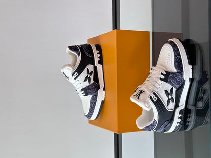 Lv Trainer Sneakers Shoes Louis Vuitton