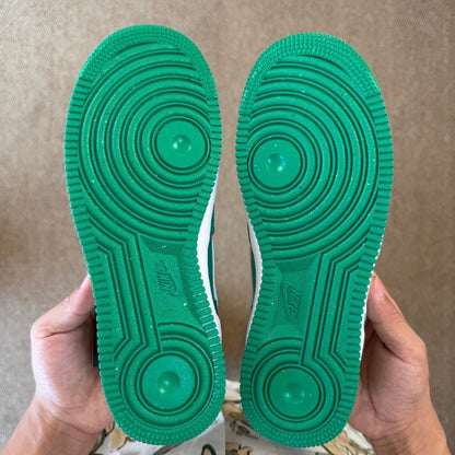 Nike Air Force 1 '07 LV8 in Stadium Green/White