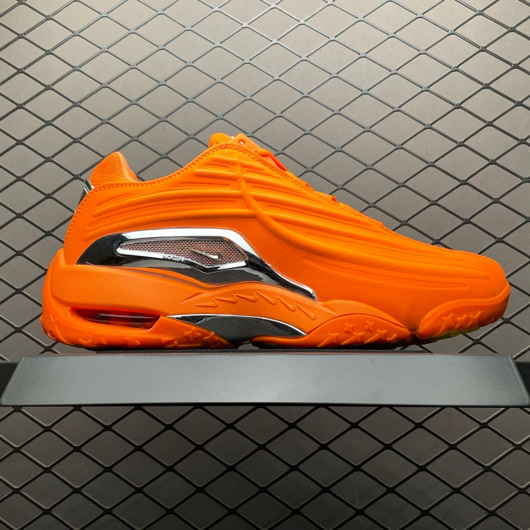 Nike Hot Step 2
Drake NOCTA Total Orange