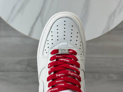 Nike - x Air Force 1 Low Supreme