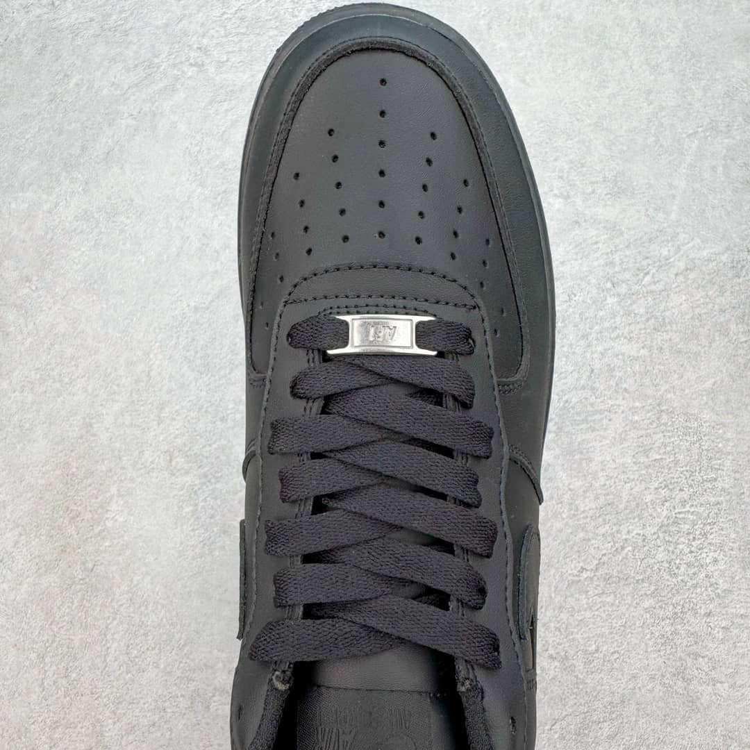 Nike Air Force 1 Black