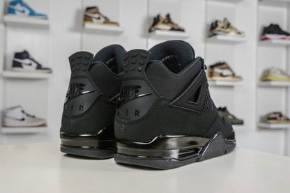 Air Jordan 4 Retro Black Cat 2025