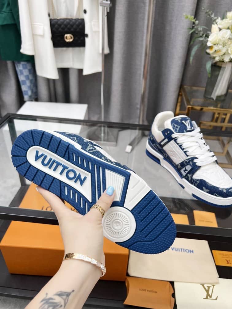 Louis Vuitton LV Sneaker Blue
