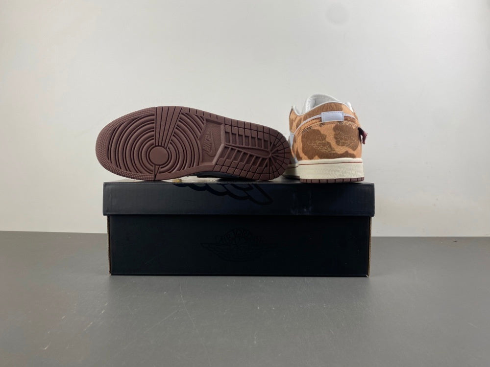 Nike Air Jordan 1 Low SE "Year of the Horse"