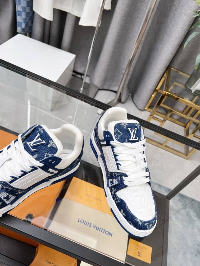 Louis Vuitton LV Sneaker Blue