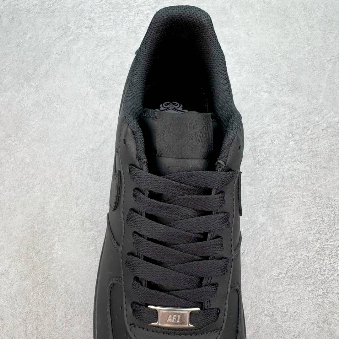 Nike Air Force 1 Black